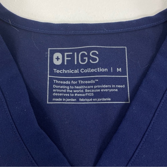 Figs Scrubs Top Technical Collection Size Medium Adult M Blue Pockets Medical - Picture 3 of 9